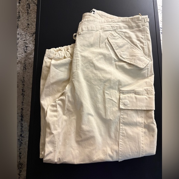 KBB by KAHLANA Women's 'The Mid-Rise Cargo Pants' - Picture 6 of 7